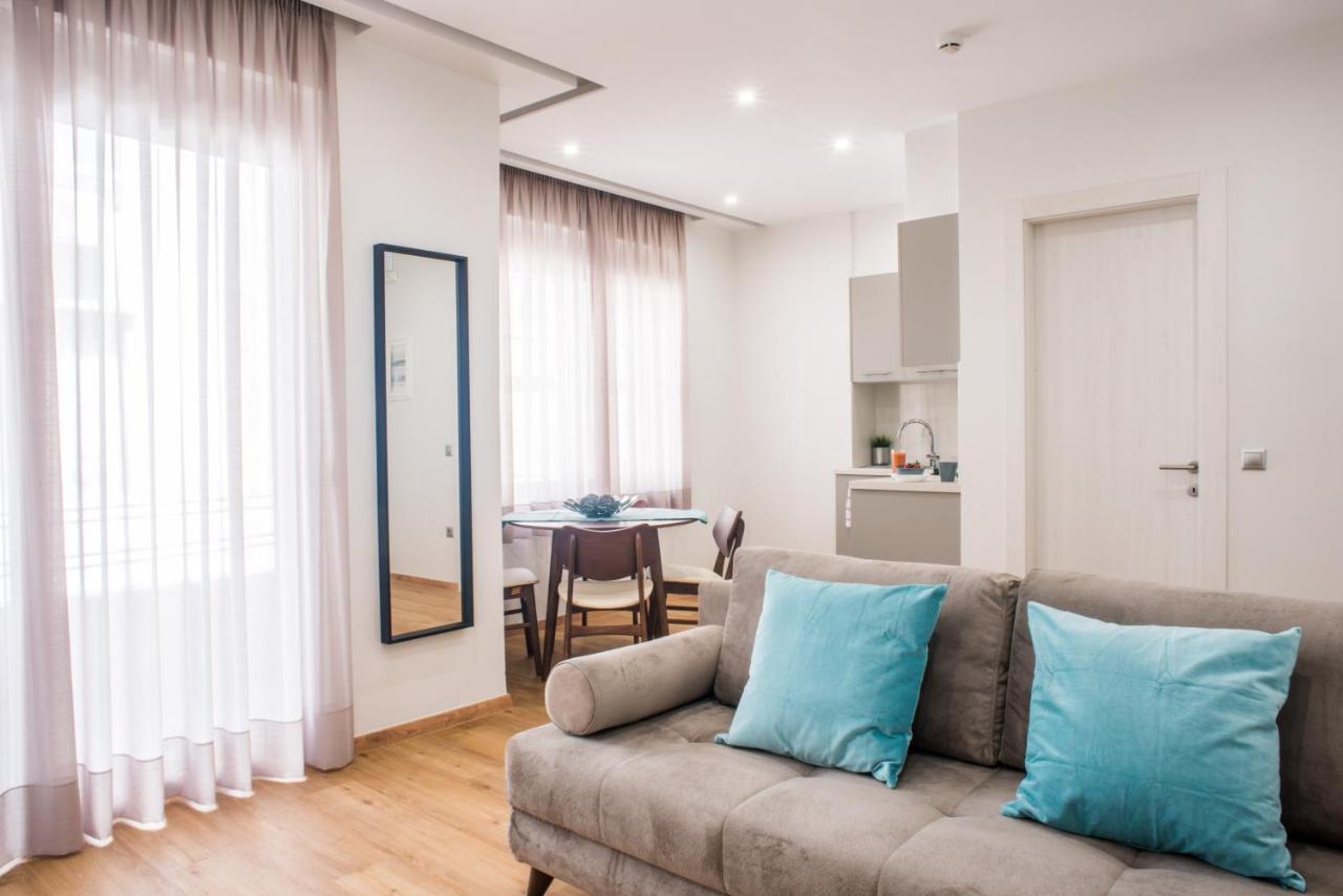 A23 Sunny & Cosy Suite With Balcony Near Parthenon Athens Exterior photo